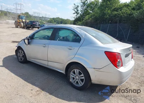 2014 Chevrolet Sonic Lt Auto из США, поврежденный, VIN 1G1JC5SH6E4122804